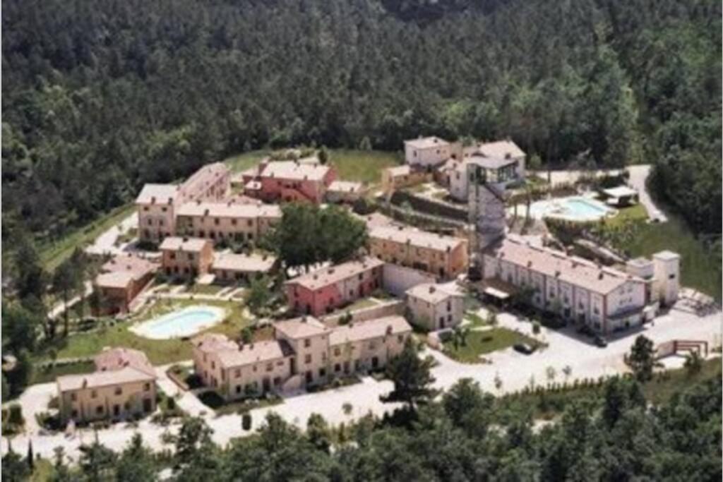 Casa Vacanze Nel Cuore Della Toscana Castagno  Экстерьер фото